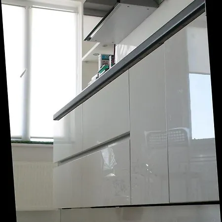 White Studio 21 Odessa